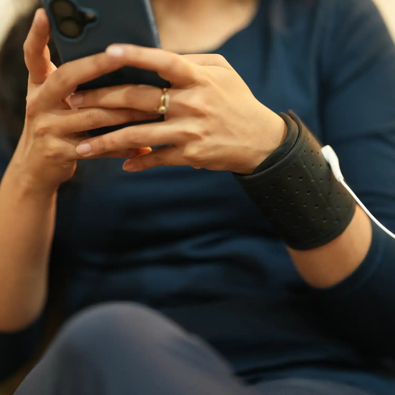 TerreNue’s Earthing Wrist Band