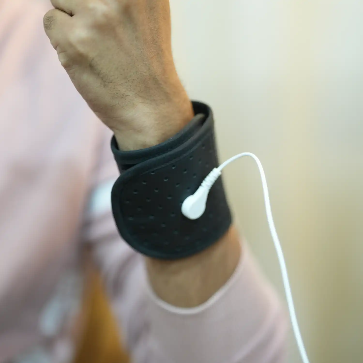 TerreNue’s Earthing Wrist Band